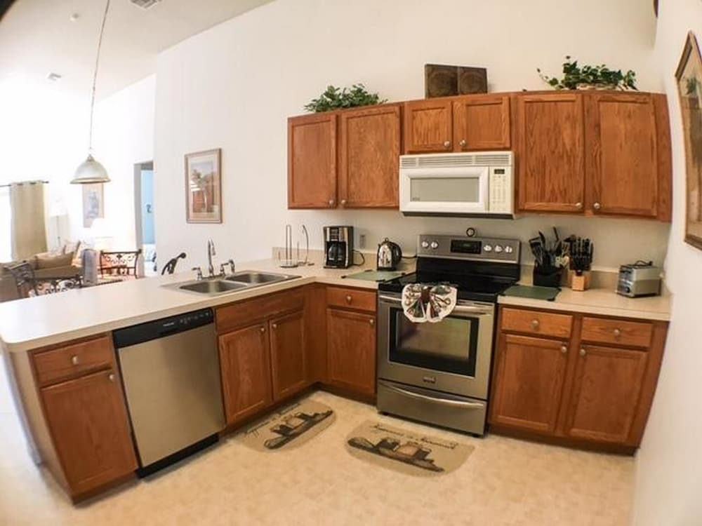 Apartment photo 3