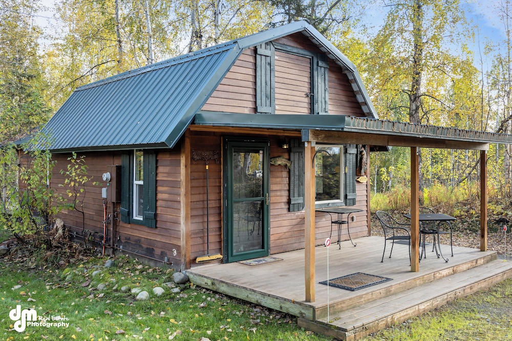 Trappers' Cabin photo 1