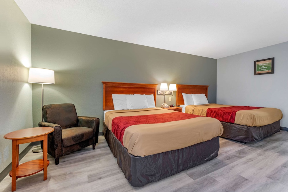 Standard Room, 2 Queen Beds, Non Smoking - Photo 2