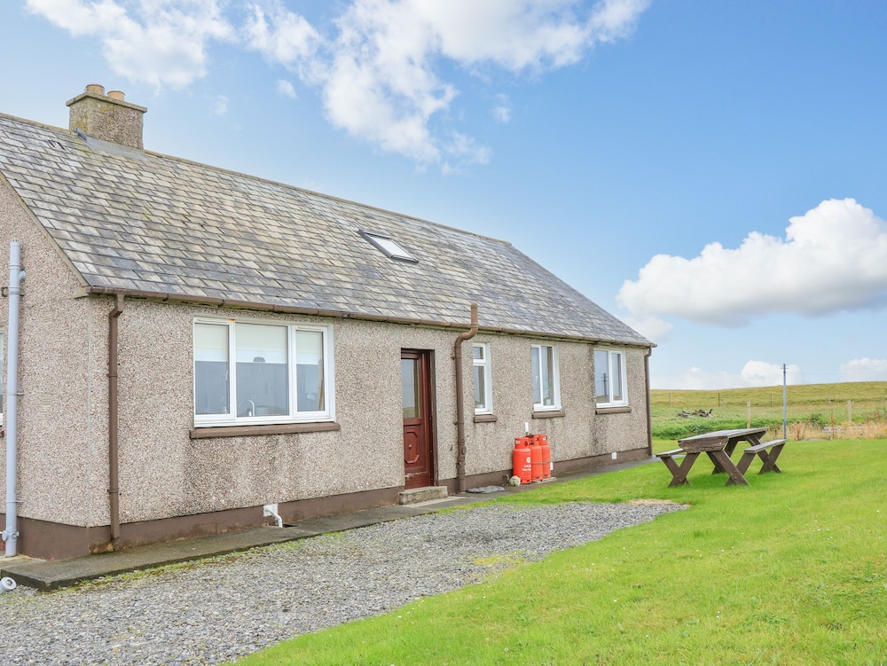 Cottage photo 1