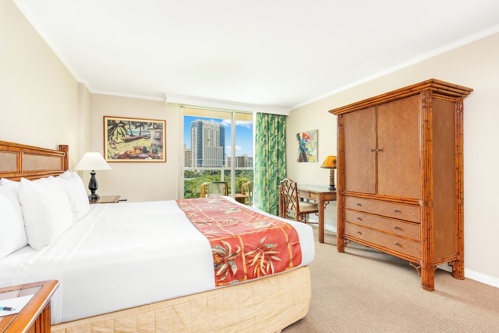 Suite, 1 Bedroom, Kitchen, Ocean View (King Bed with Sofa Bed) - Photo 3