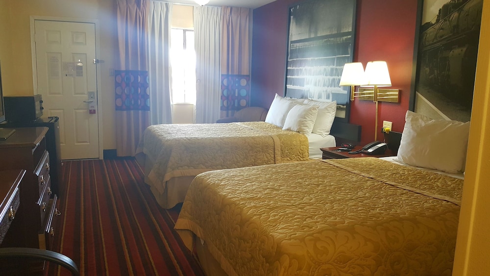 Room, 1 Double Bed, Accessible, Non Smoking photo 2