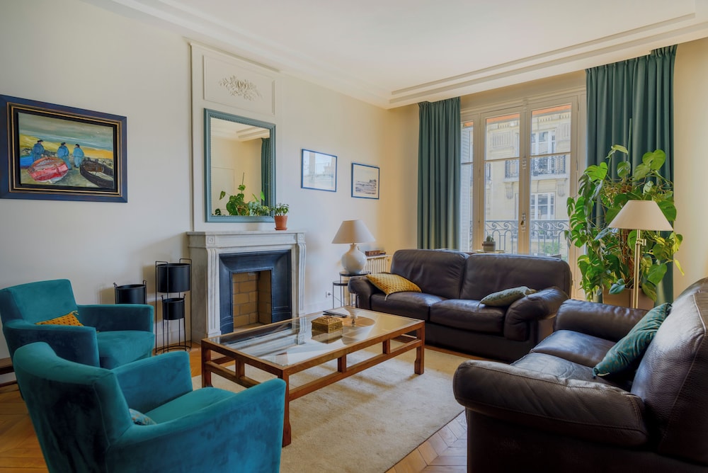 Classic Apartment