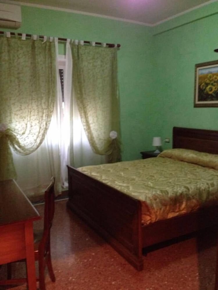 Superior Double Room, Balcony photo 2
