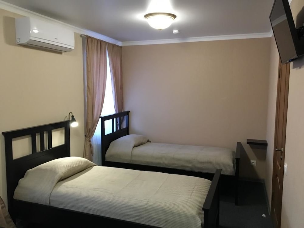 Standard Triple Room photo 3