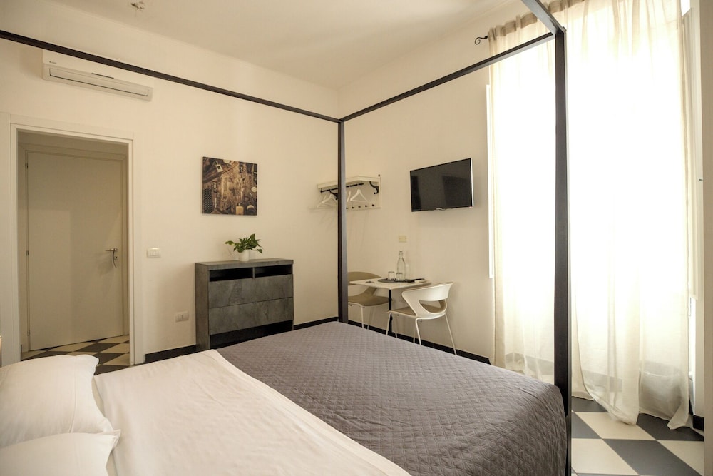Standard Room photo 3