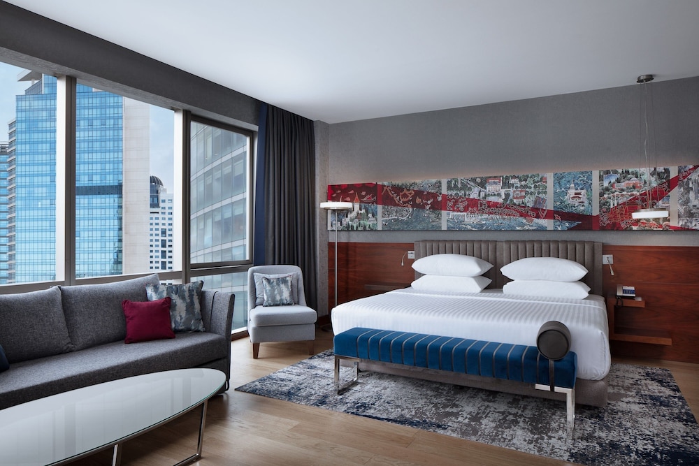 Deluxe Room, 1 Double Bed, City View, Corner