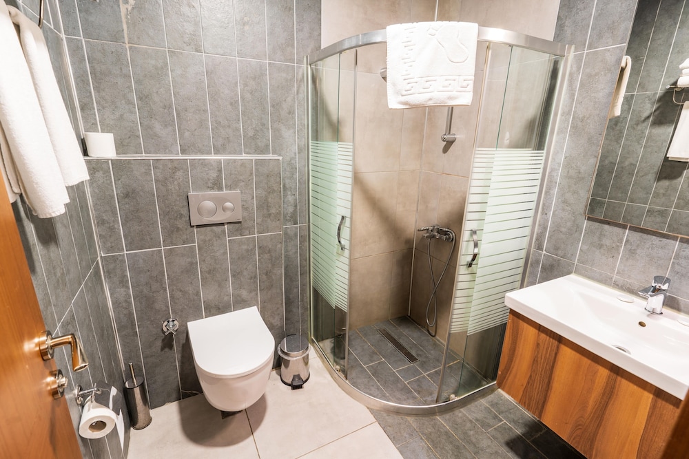Deluxe Twin Room - Photo 6