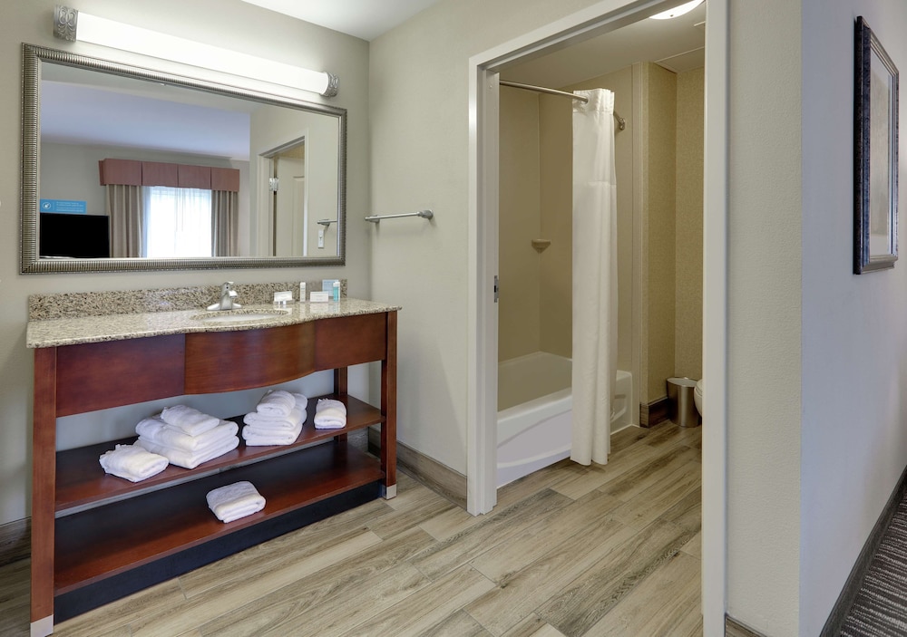 Suite, 2 Queen Beds, Non Smoking - Photo 5