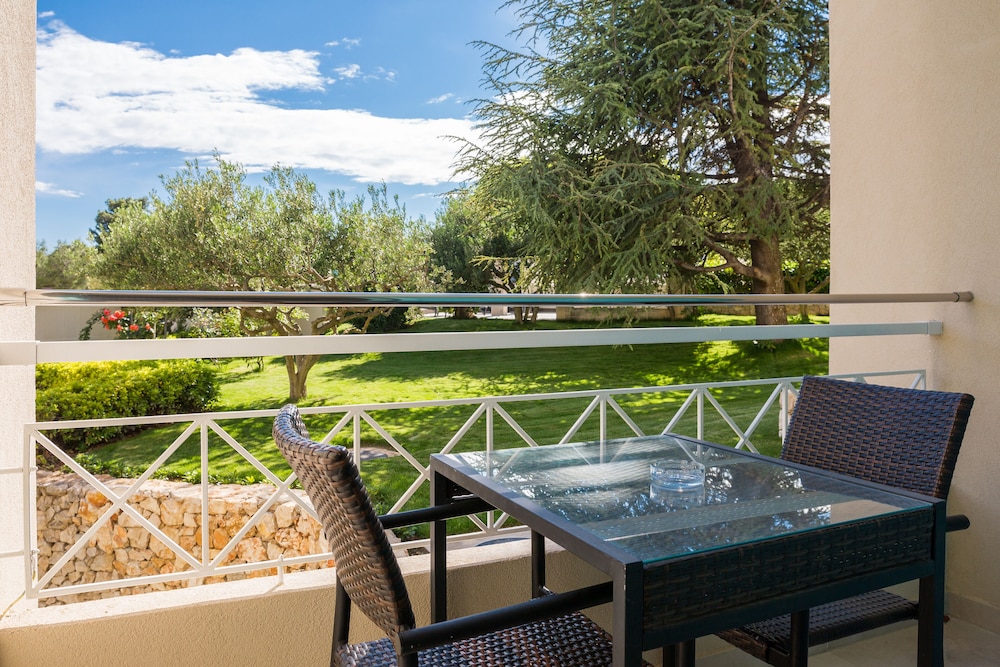 Superior Single Room, Balcony (4****) photo 3
