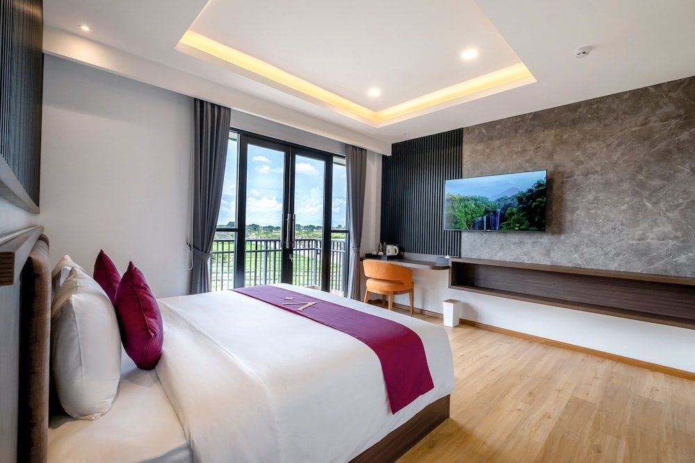 Premium Studio Suite - Photo 11