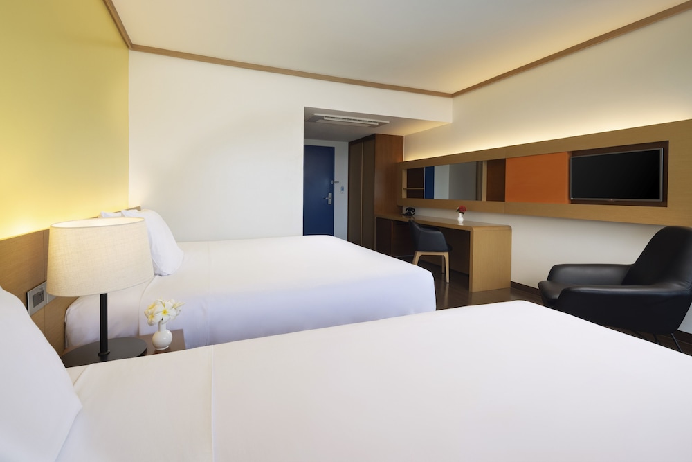 Royal Deluxe Room, Ocean view photo 3