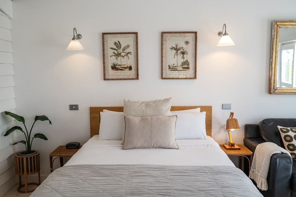 Standard Studio, 1 Bedroom, Non Smoking, Kitchenette (Brighton), photo 6