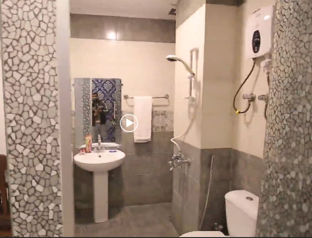 Standard Room - Photo 2