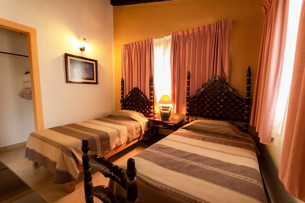 Traditional Bungalow, 3 Bedrooms photo 1