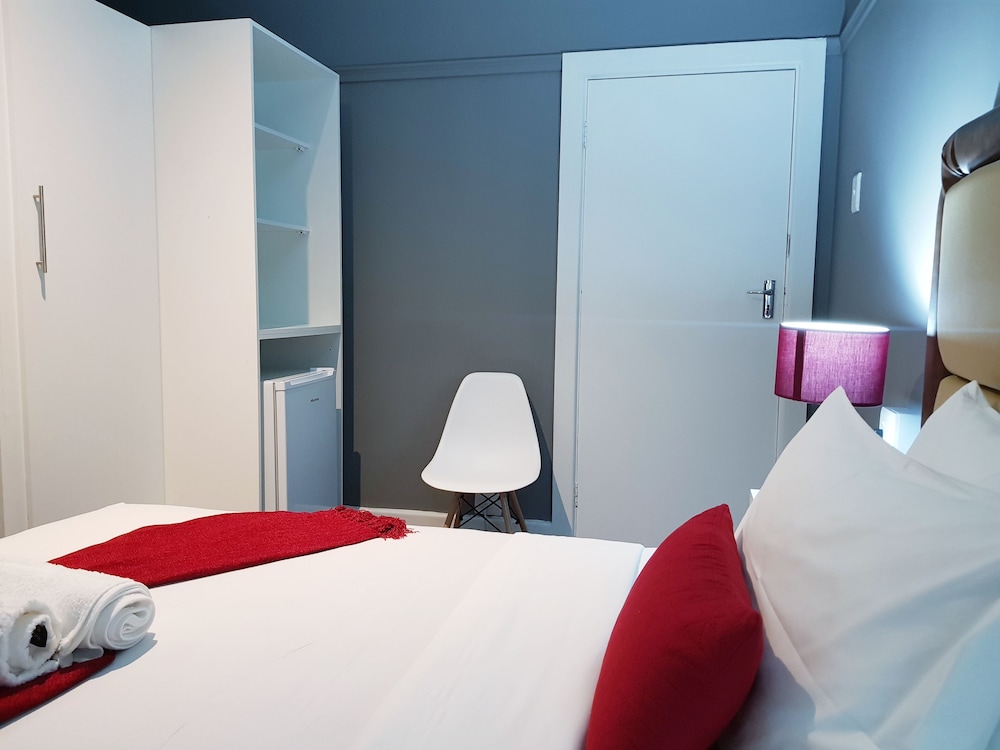 Comfort Double Room Single Use, 1 Queen Bed photo 3