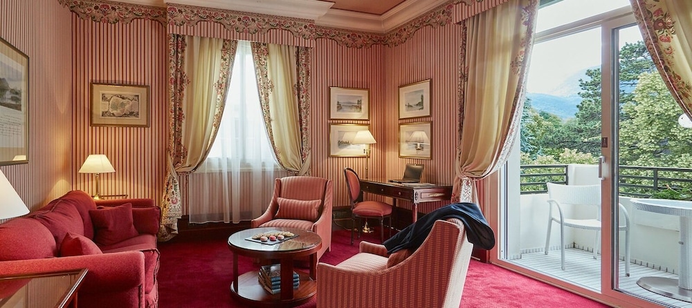 Junior Suite, 1 King Bed - Photo 1