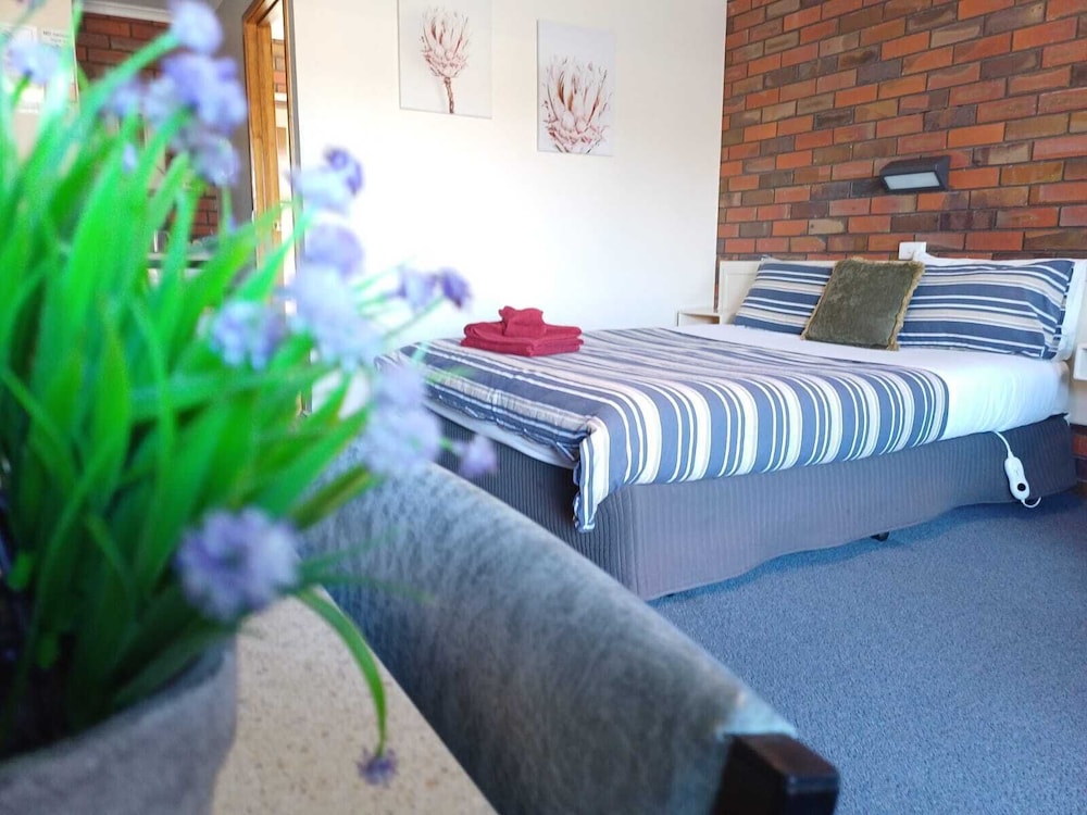 Standard Room photo 2