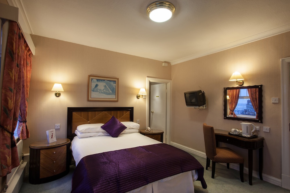 Double Room - Photo 2