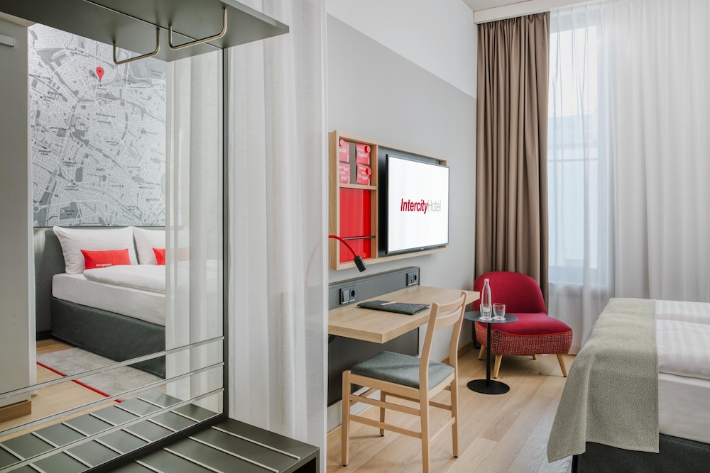 Superior Room - Photo 17