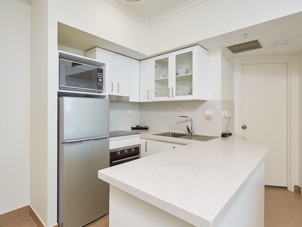 One Bedroom Ocean View Superior Apartment - Photo 21