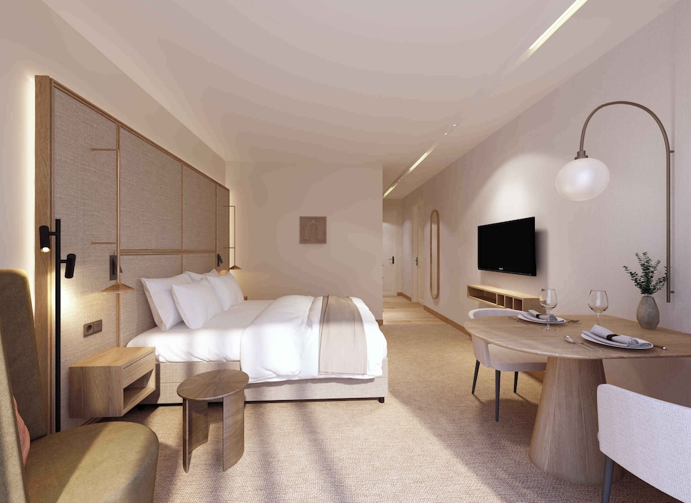 Deluxe Double Room, Courtyard View