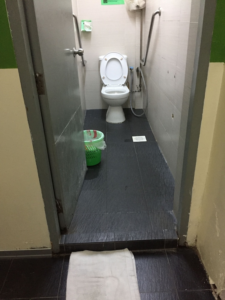 Triple Room with Shared Bathroom photo 2