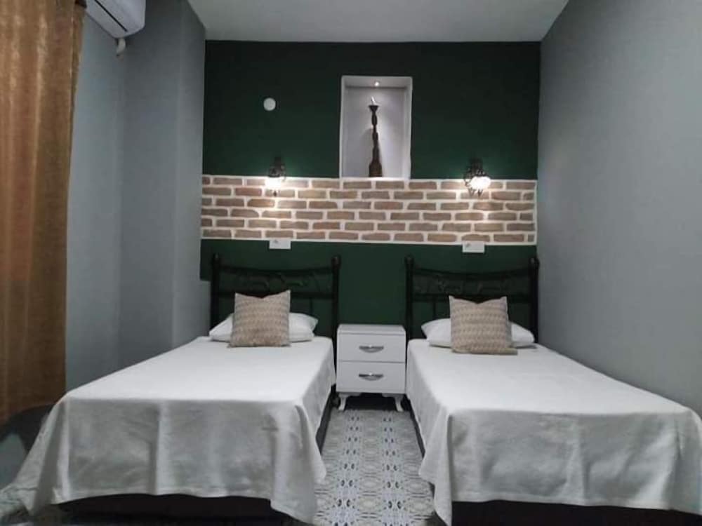 Design Twin Room photo 1