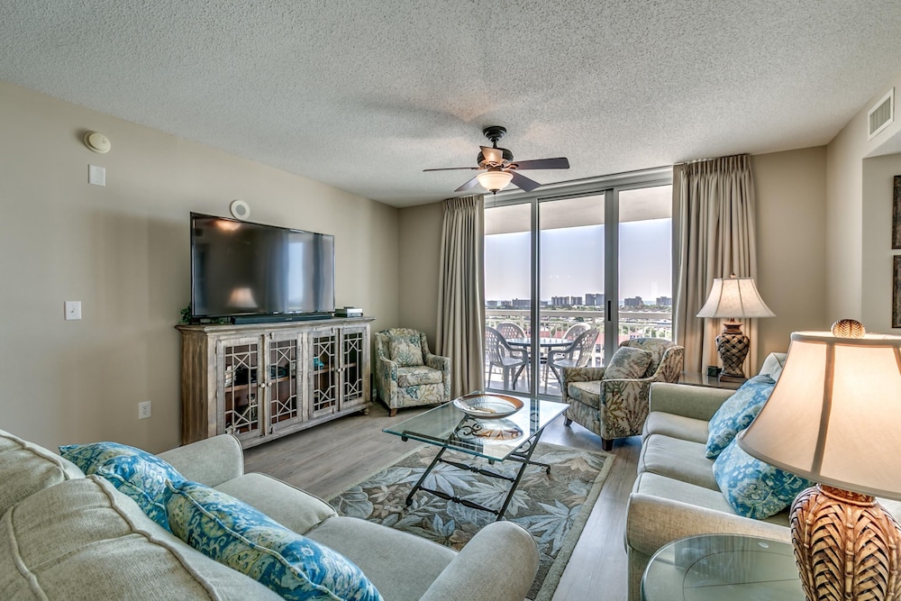 Penthouse, 4 Bedrooms, Non Smoking photo 3