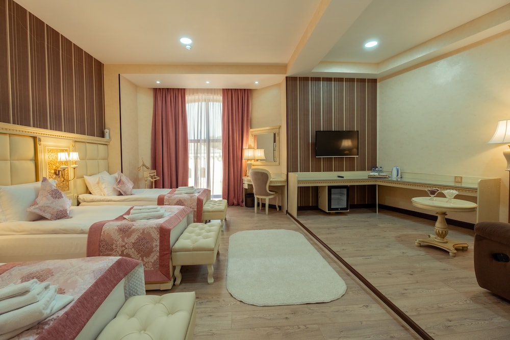 Family Suite photo 3
