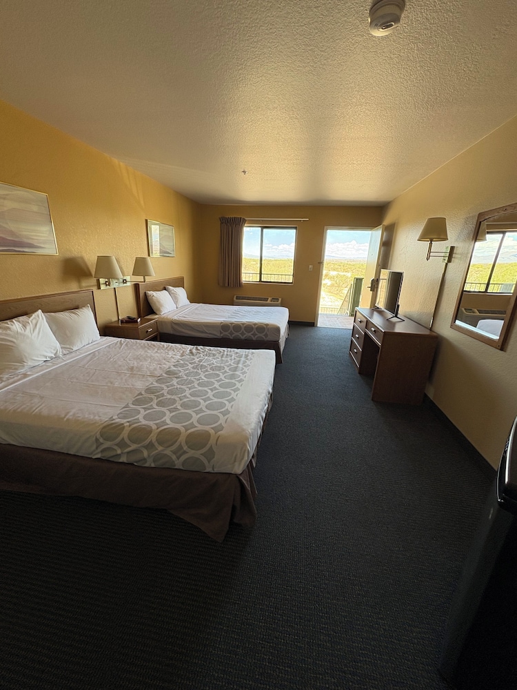 Room, 2 Queen Beds, Accessible, Non Smoking - Photo 2