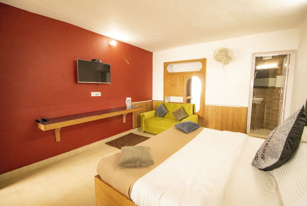 Deluxe Quadruple Room - Photo 6
