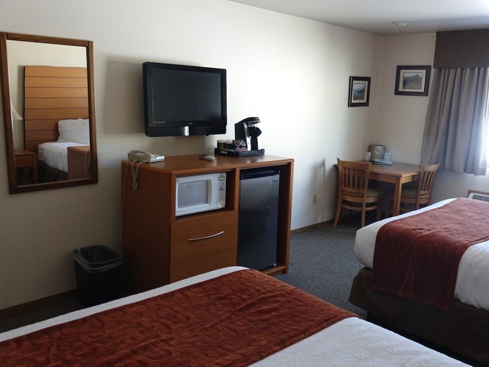 Quadruple Room, Private Bathroom (Handicap) photo 3