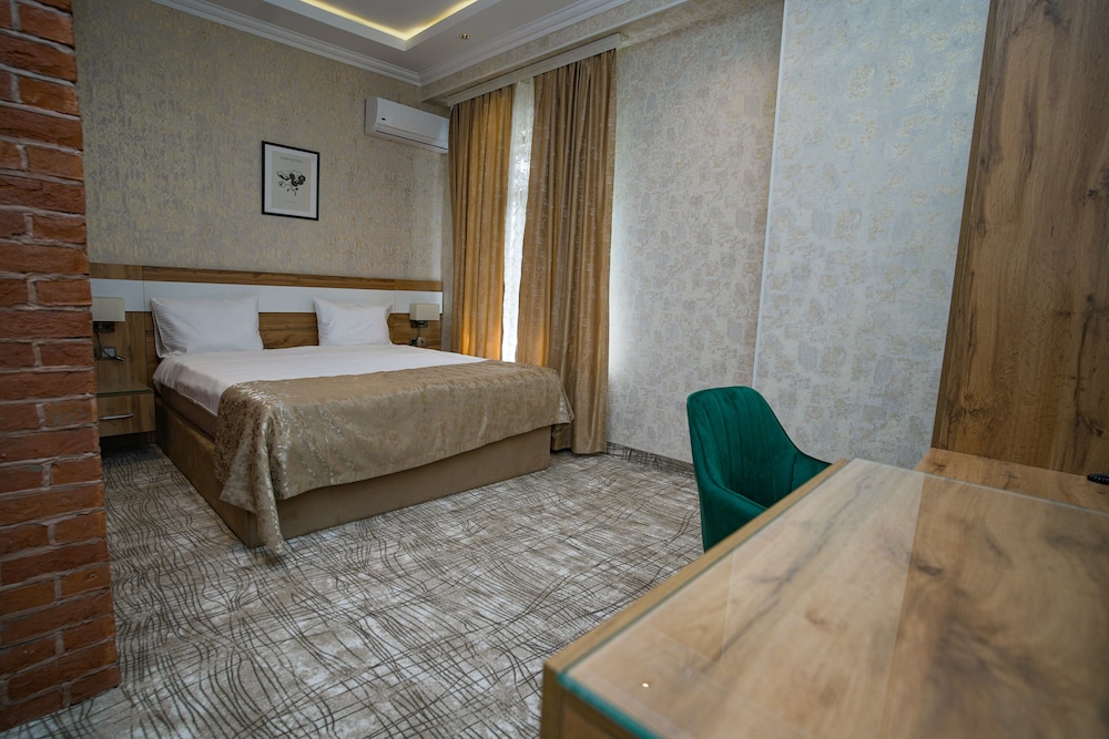 Standard Double Room photo 2