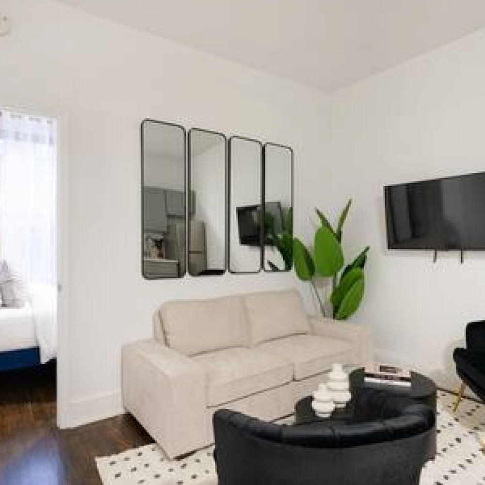 Apartment photo 1
