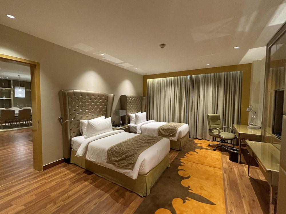 Suite, 2 Bedrooms photo 1