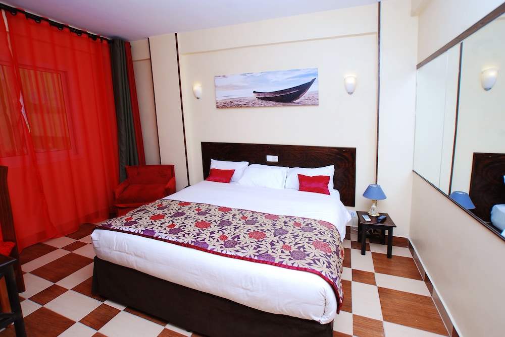 Double Room, Refrigerator photo 1