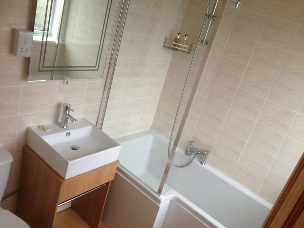 Standard Double Room - Photo 20