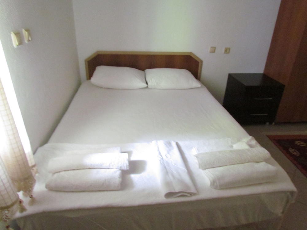 Standard Room photo 2