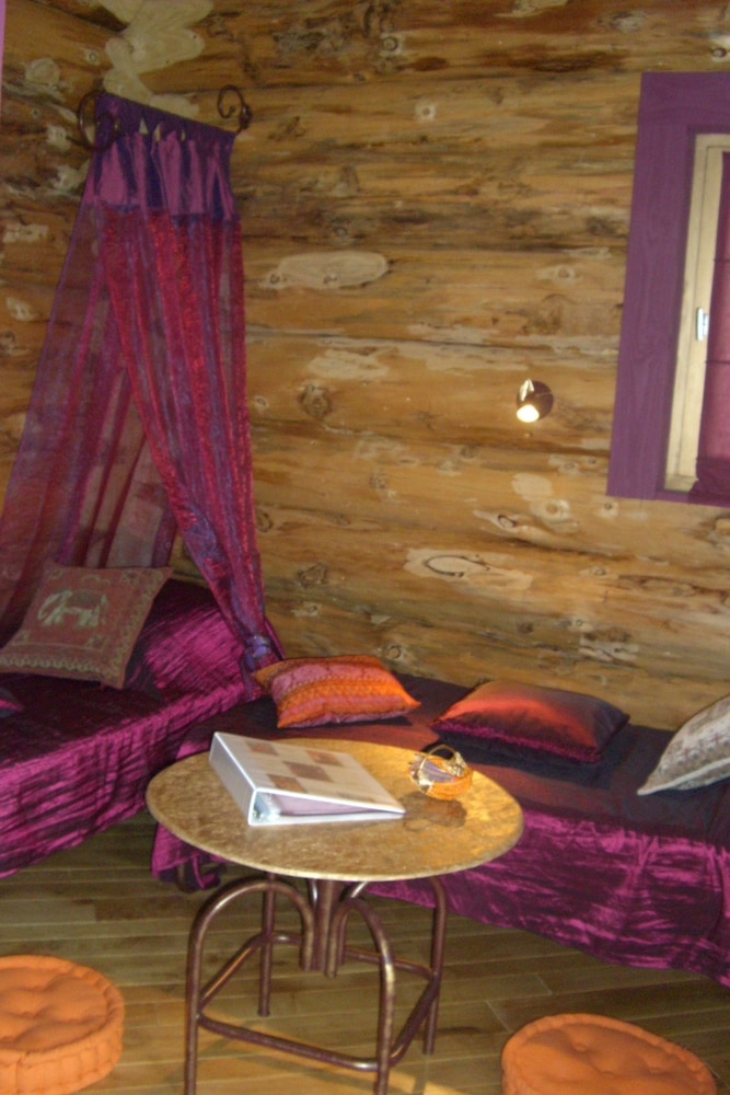 Room (Kalyani) photo 1