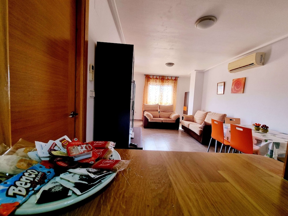 Apt Near Center & Port, Billede 19