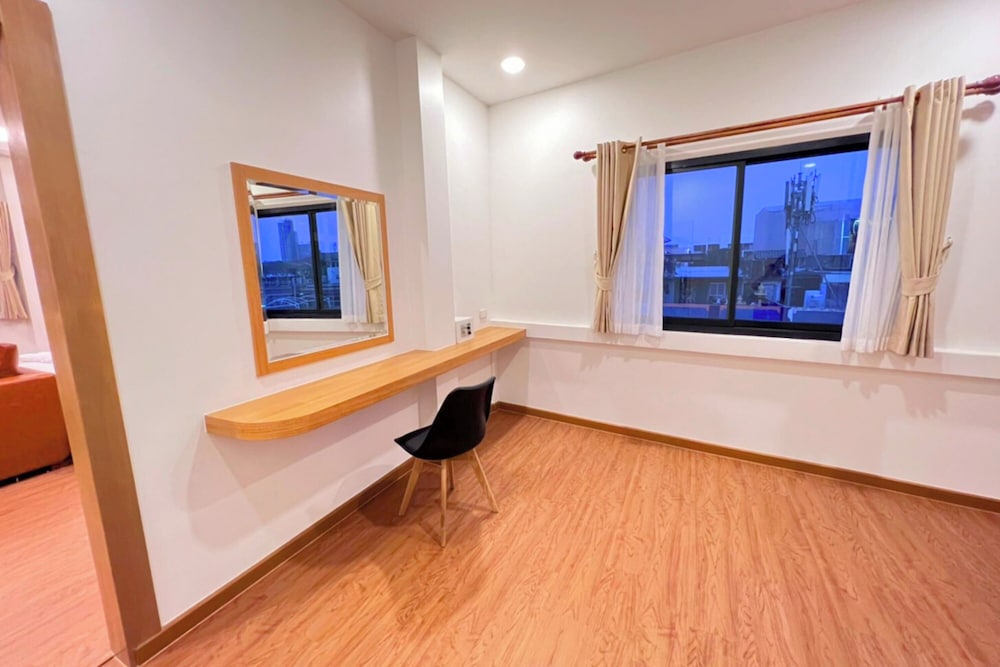 Family Penthouse - Photo 12