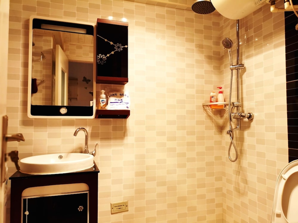 Economy Apartment, 1 Bedroom (Chinese Citizen Only) photo 3