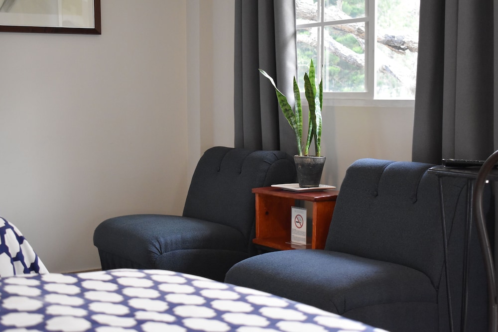 Family Double Room, 2 Double Beds, Garden View photo 2