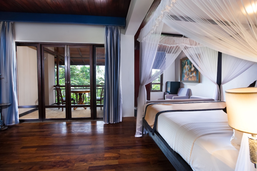 Junior Suite, 1 King Bed, Sea View photo 3