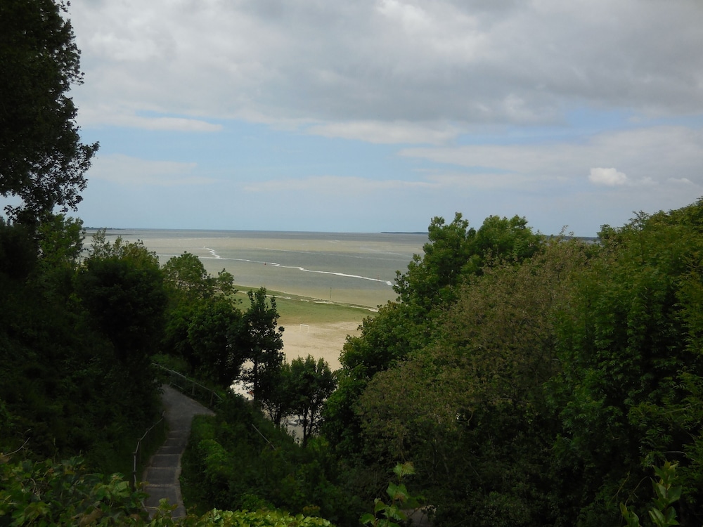 Premier Double Room, Private Bathroom photo 3