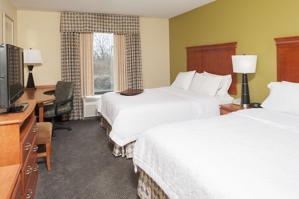 Room, 2 Double Beds, Accessible, Non Smoking - Photo 1