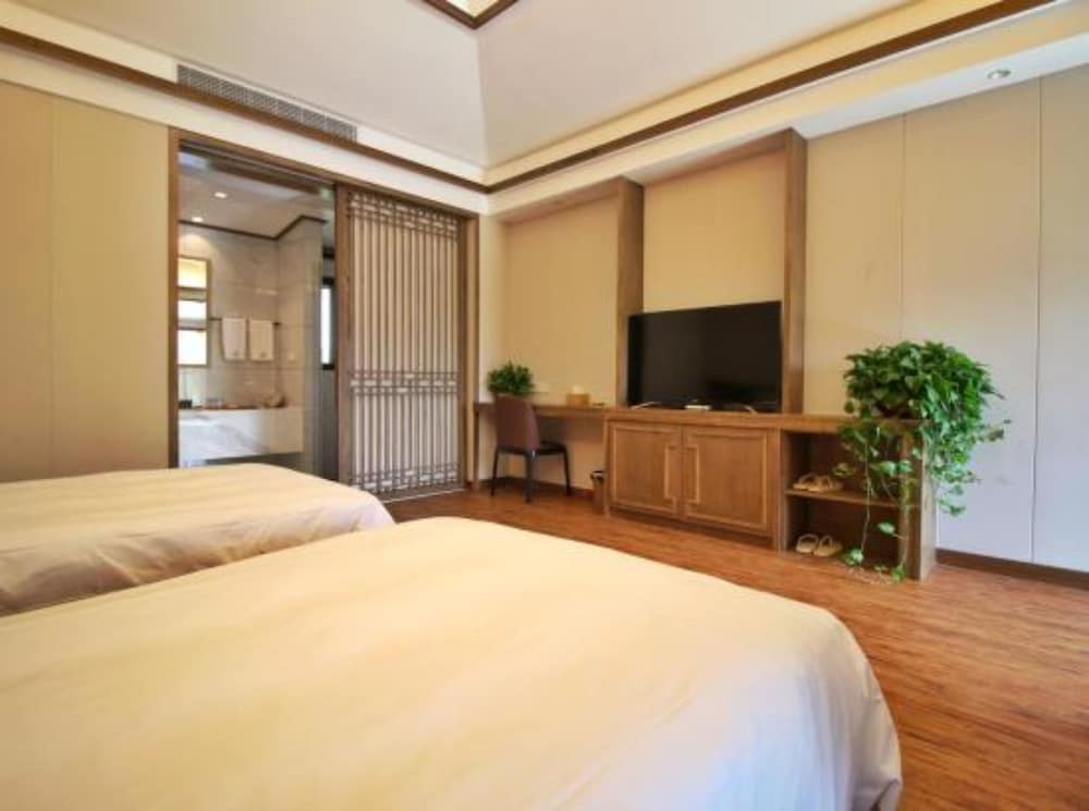 Classic Twin Room photo 1