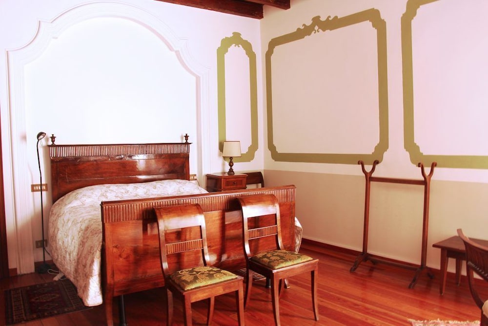 Room photo 1