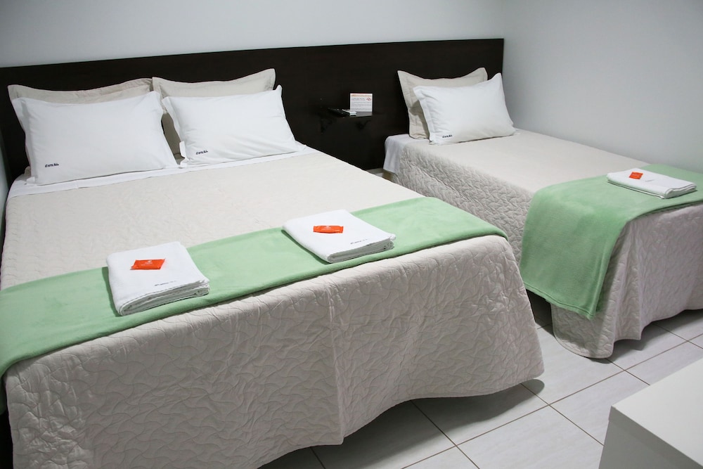 Standard Twin Room photo 1